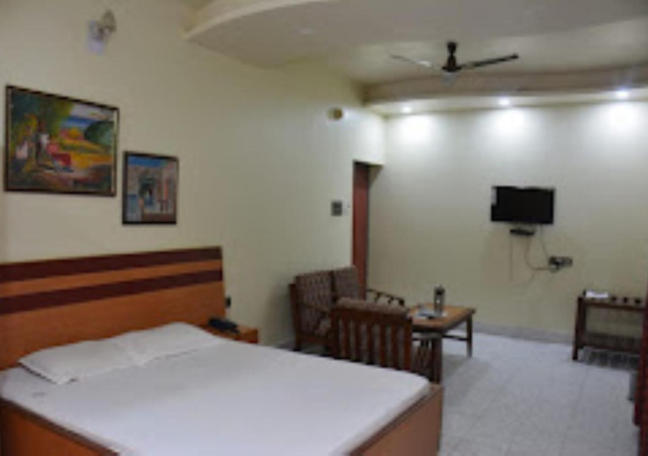 Vijieya Hotel Bihar Saharsa Екстер'єр фото