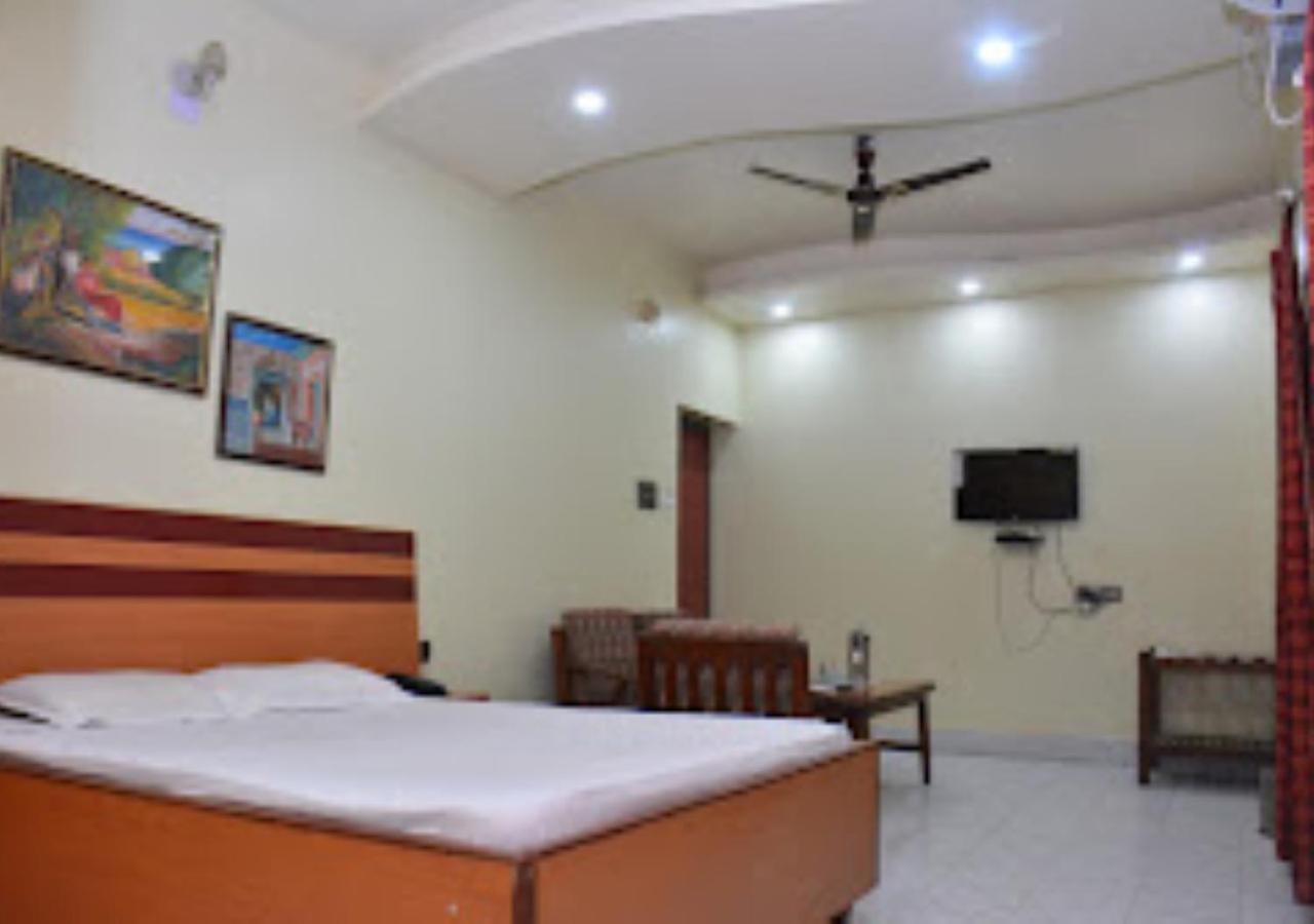 Vijieya Hotel Bihar Saharsa Екстер'єр фото