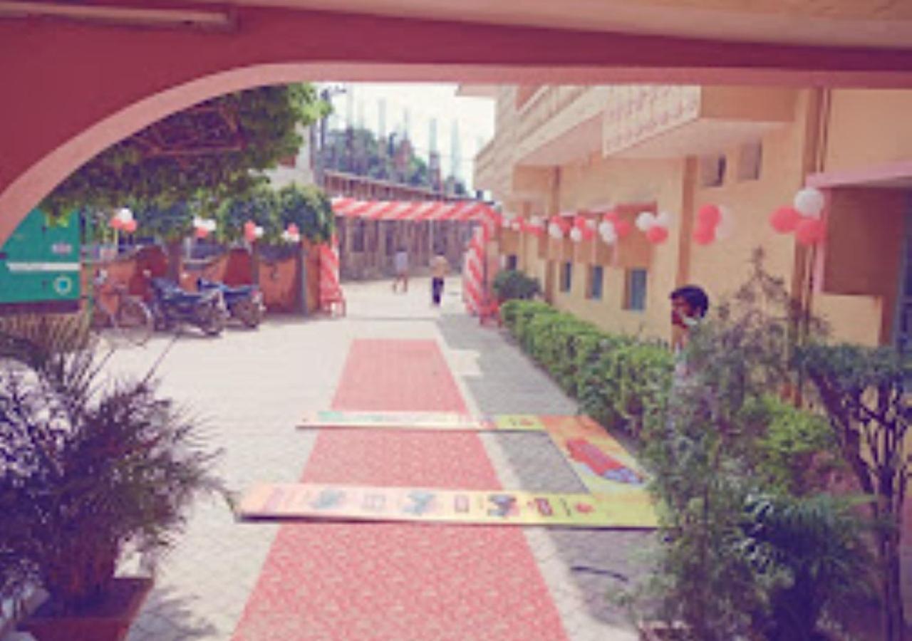 Vijieya Hotel Bihar Saharsa Екстер'єр фото
